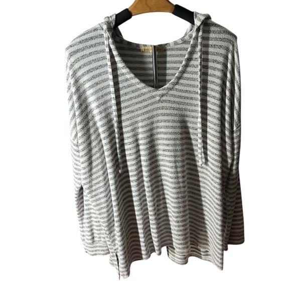 Mesh + Lace V Neck, Long Sleeve Hoodie, Gray and White Stripe, Size Large - Picture 1 of 4